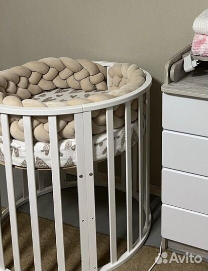 Кровать трансформер с маятником