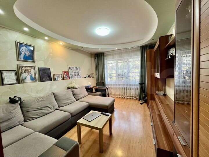 4-к. квартира, 86 м², 2/9 эт.