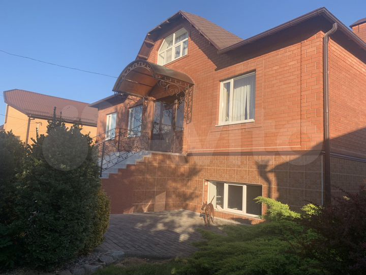 Дом 317 м² на участке 9 сот.