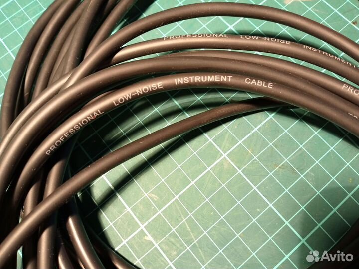 Инструментальный кабель Jack 6.3-Jack 6.3 длина 5м