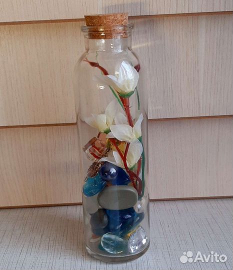 Композиция с цветком