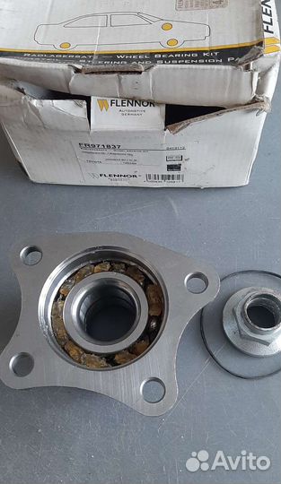 Toyota Avensis 1 подшипник задней ступицы