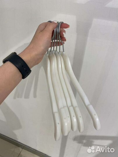 Вешалки плечики