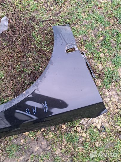 Крыло переднее правое Audi A8 D3