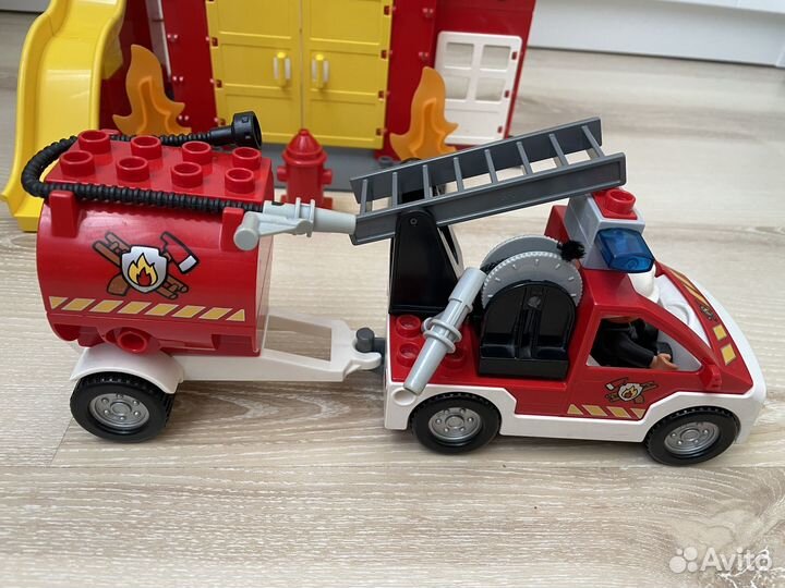 Лего Дупло Пожарная часть