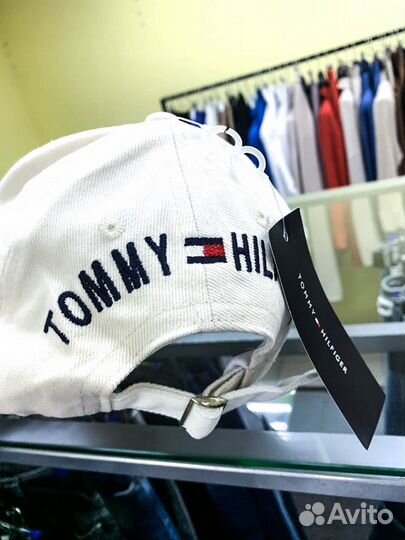 Tommy hilfiger кепка