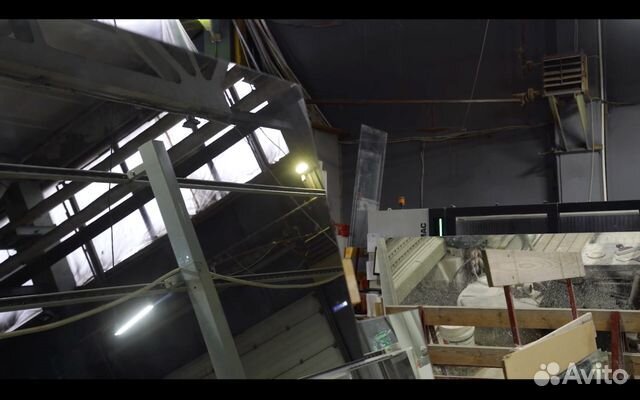 Стеклянные двери на заказ