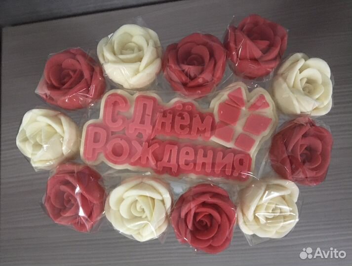 Букеты из шоколадных роз
