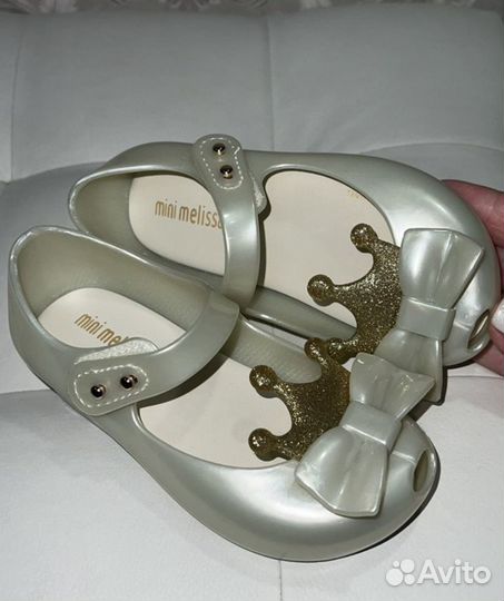 Туфли mini Melissa для девочки 22 размер