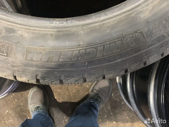 Michelin Latitude X-Ice 275/45 R20 110T