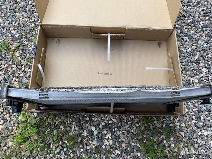 Радиатор охлаждения на Skoda octavia a7 1.8