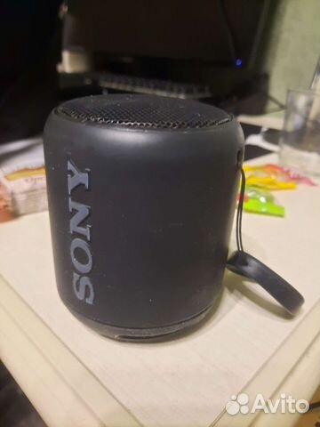Продам портативную колонку Sony