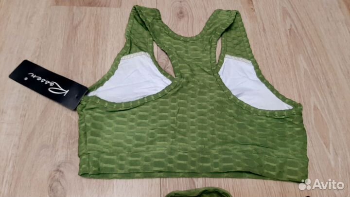 Новый костюм для фитнеса 44-46