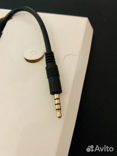 Цифровой гитарный интерфейс для iPhone