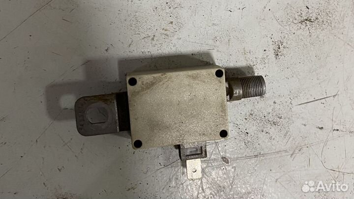 Усилитель антенны W140