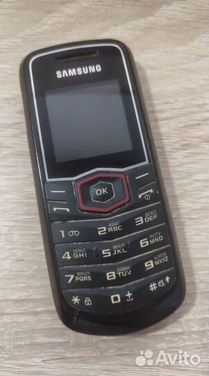 Телефон Samsung GT-E1081T
