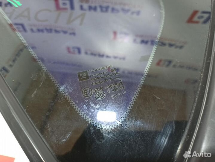 Стекло кузовное глухое левое Opel Astra J 5161007