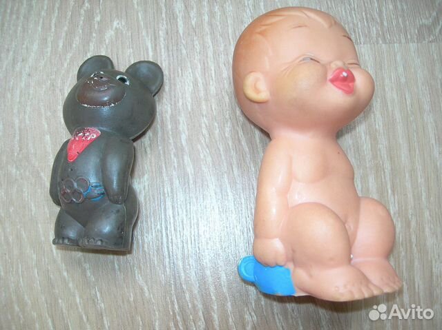 Пластмассовые игрушки СССР мишка олимпийский
