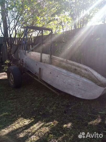 Алюминиевая лодка