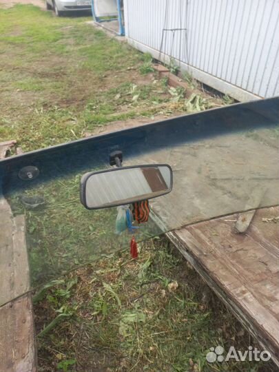 Стекло лобовое 31105