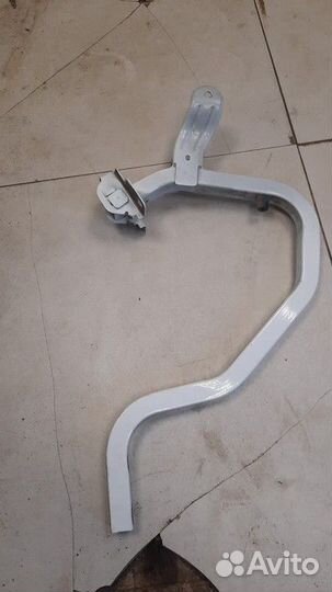 Петля двери/крышки багажника Renault Logan