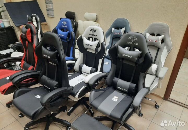 Игровое кресло геймерское