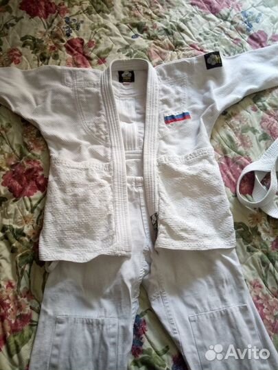 Кимоно белое