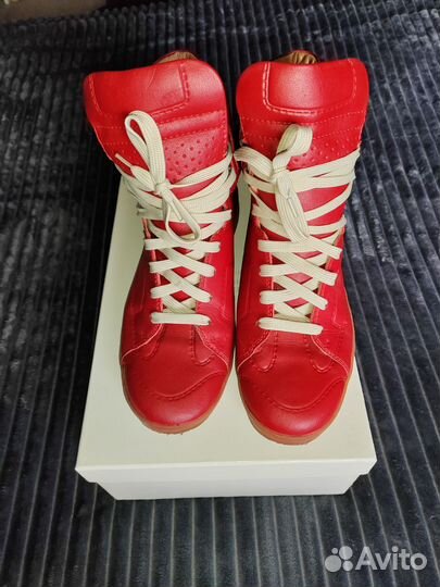 Maison Margiela x H&M Red