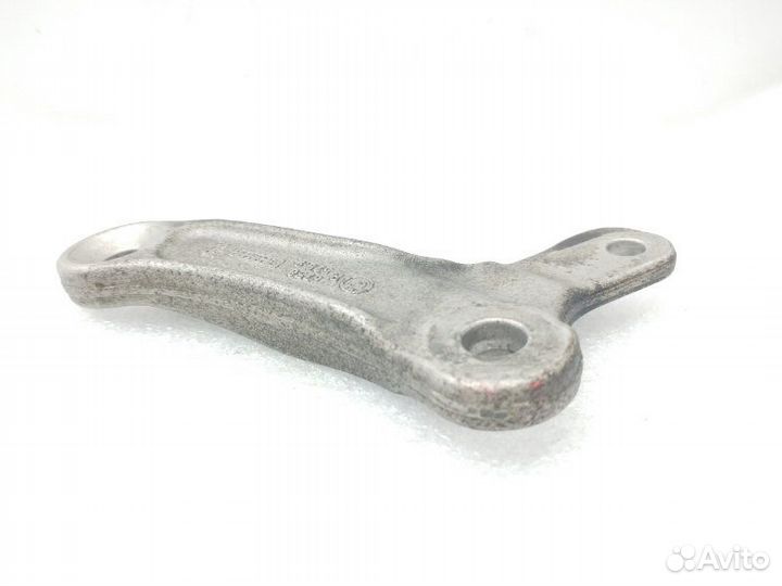 Кронштейн стабилизатора передний правый Bmw