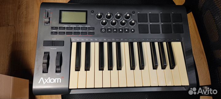 Midi-клавиатура M-audio axiom 25