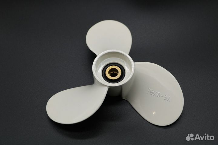 Винт гребной Yamaha 4-5 F4-F5 F6 7-1/2x8
