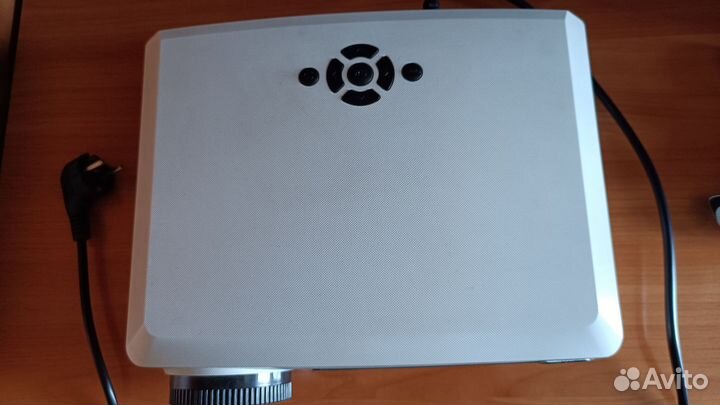 Проектор Wzatco C3