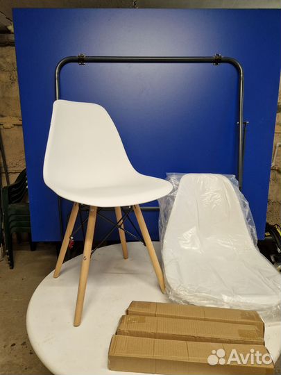 Кухонные стулья 4 шт