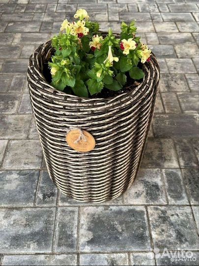 Кашпо напольное