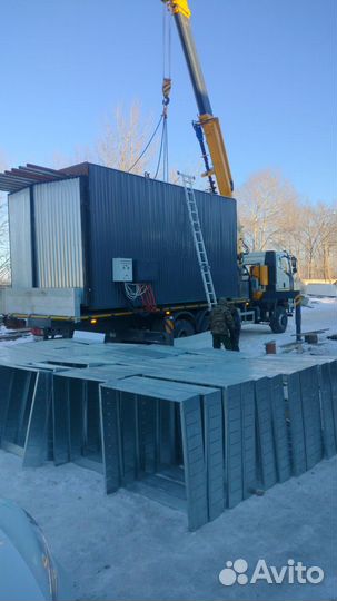 Аренда и услуги манипулятора-вездехода, стрела 8 т, 20 м, борт 20 т, 8 м