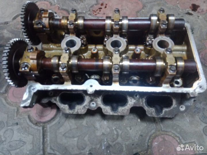 Головка блока цилиндров Ford Escape Limited