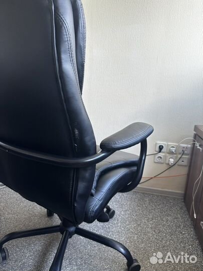 Офисное кресло бу