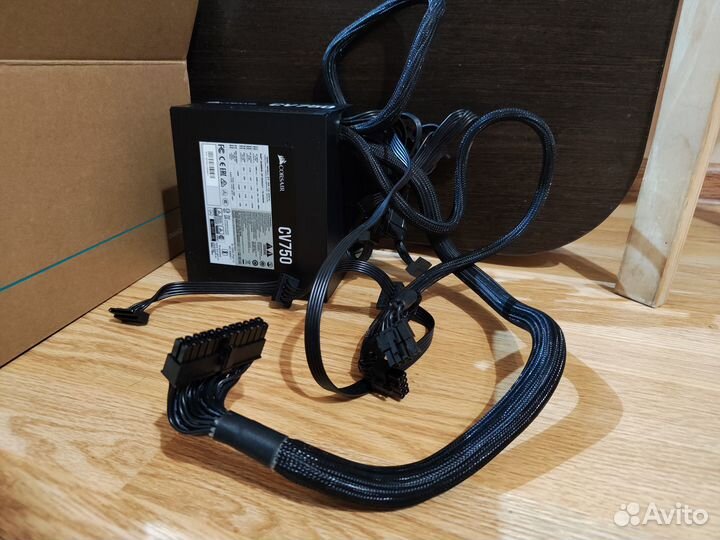 Блок питания corsair 750w