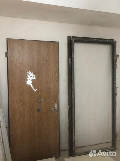 Дверь входная бу