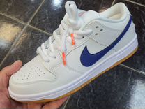 Nike SB Dunk Low Pro