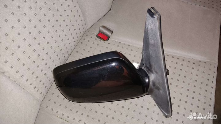 Зеркало правое Toyota Corolla Spacio NZE121