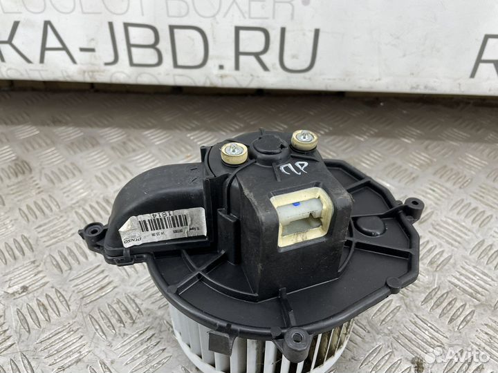 Моторчик печки citroen berlingo B9 08
