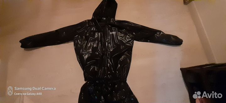 Спортивный костюм