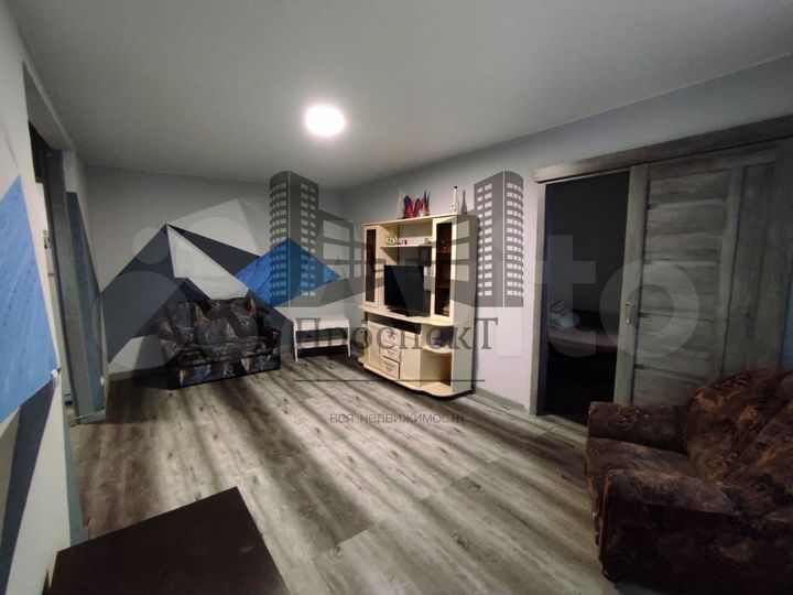 2-к. квартира, 46 м², 3/5 эт.