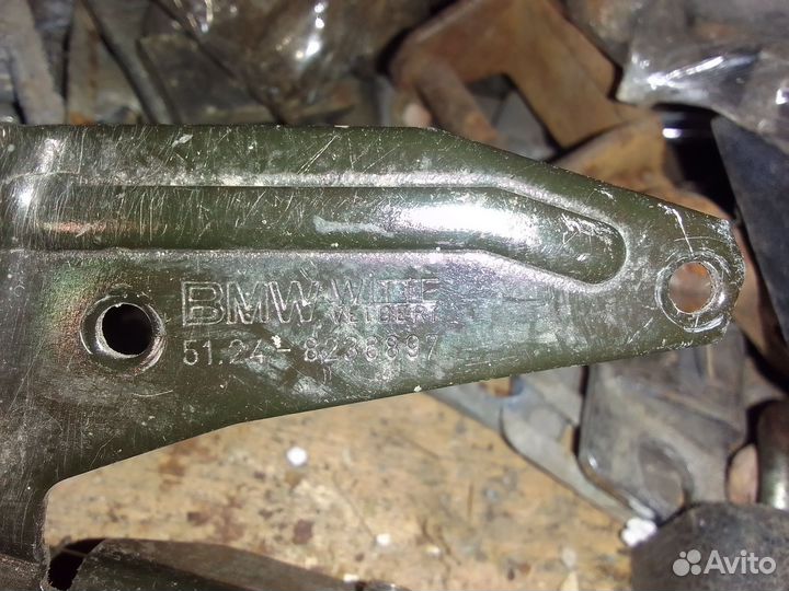 Замок крышки багажника Bmw E39