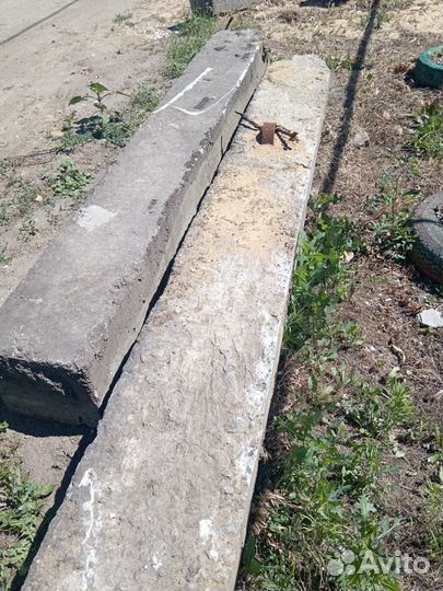 Бетонные блоки для фундамента бу