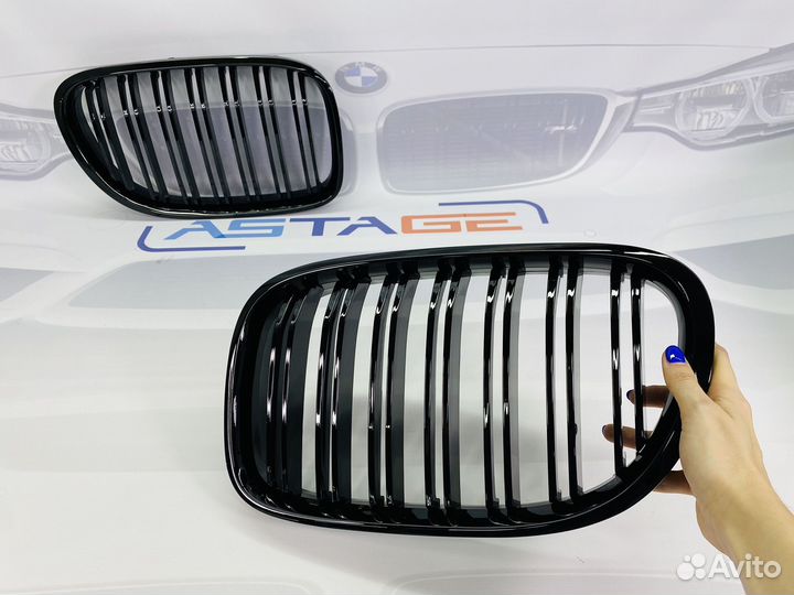 Решетка BMW F01 F02 F03 M стиль черный глянец