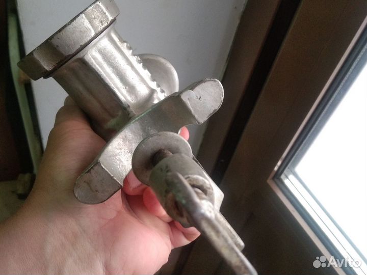 Мясорубка ручная