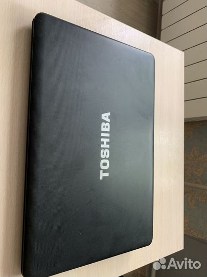 Ноутбук toshiba