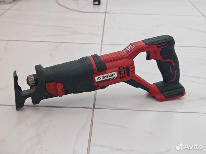 Сабельная пила и Гайковёрт зубр